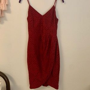 Lulu’s red bodycon dress
